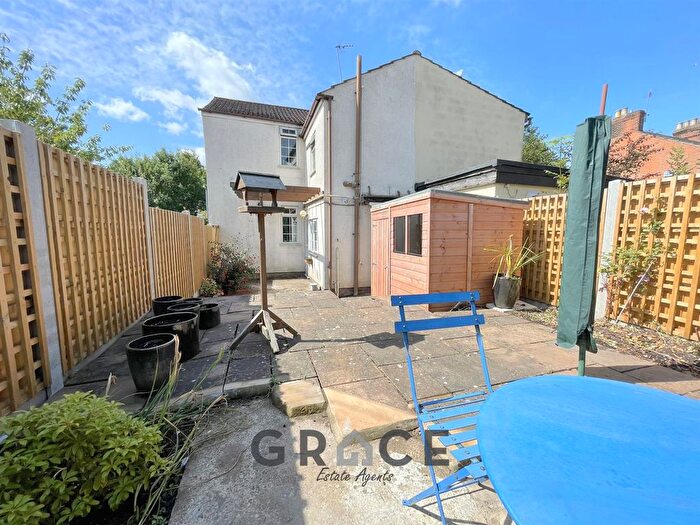 2 Bedroom Semi-Detached House For Sale In Little Croft Street, Ipswich, IP2