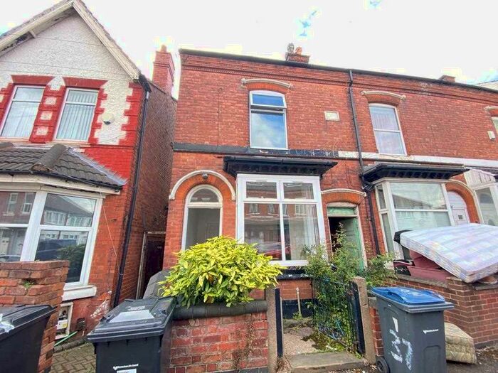 2 Bedroom End Of Terrace House To Rent In Hampton Road, Erdington, Birmingham, B23