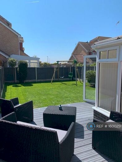 2 Bedroom Semi-Detached House To Rent In Deal Close, Clacton-On-Sea, CO15