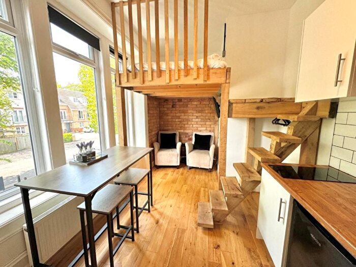 1 Bedroom Flat To Rent In St. Johns Road, Bournemouth, BH5