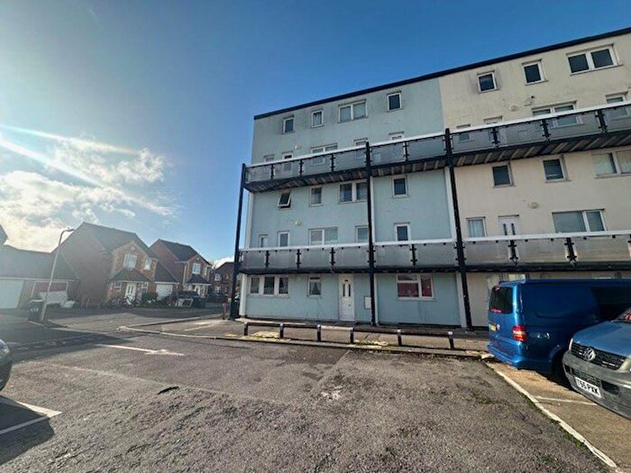 2 Bedroom Maisonette To Rent In Magennis Close, Gosport, PO13