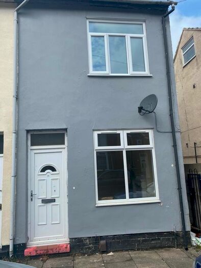2 Bedroom End Of Terrace House To Rent In Furnace Road, Stoke-On-Trent, ST3