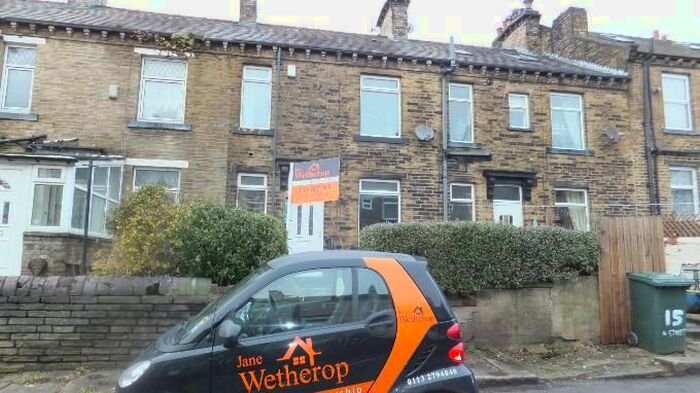 2 Bedroom Property To Rent In Fourth Street, Low Moor, Bradford BD12