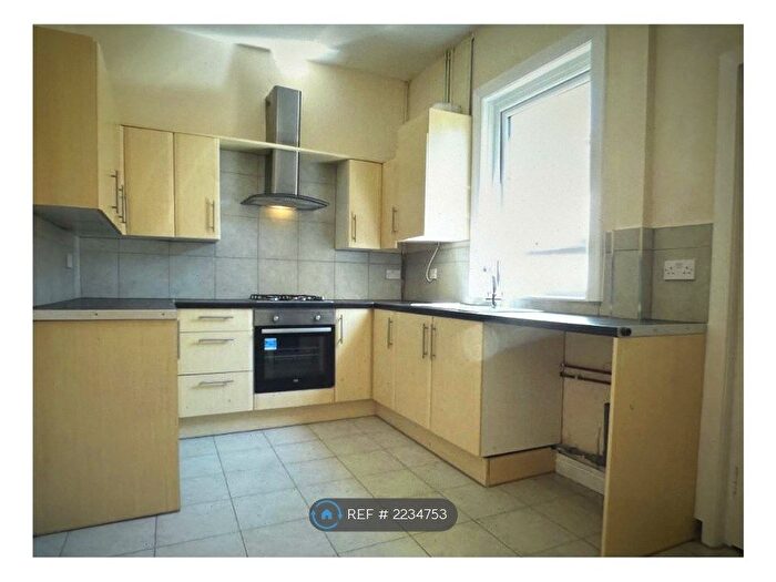 3 Bedroom Terraced House To Rent In Cavendish Road, Preston, PR1