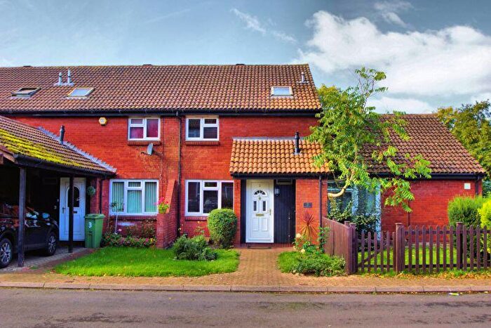 3 Bedroom House To Rent In Magnolia Court, Cheltenham, GL51