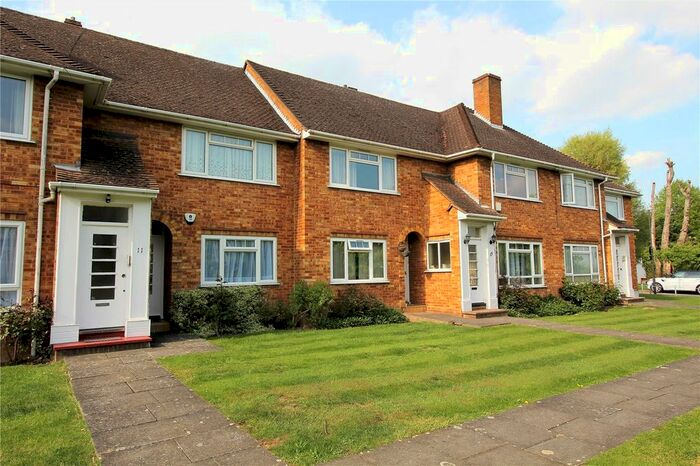 2 Bedroom Maisonette To Rent In Kerry Court, Stanmore, Middlesex HA7