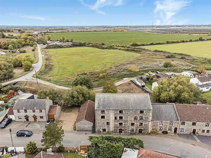 3 Bedroom Semi-detached House For Sale In Mill Corner, Soham, Ely, CB7