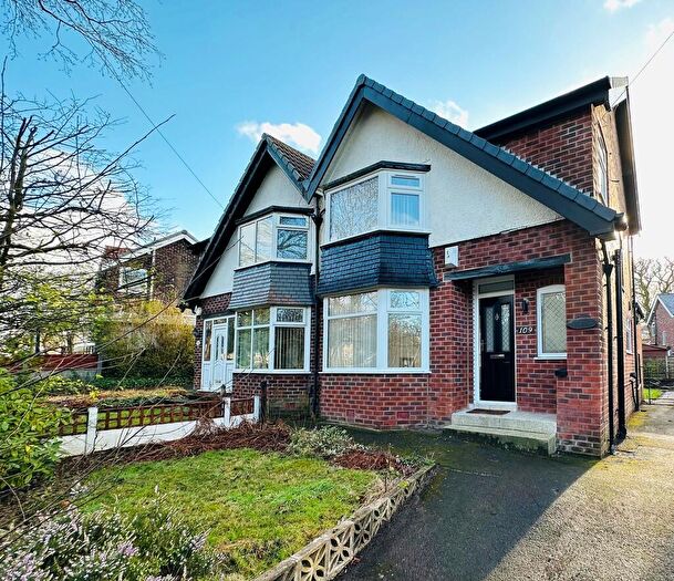 3 Bedroom Semi-Detached House To Rent In Swinton Park Road, Salford, M6