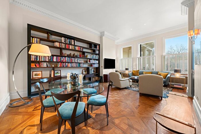 3 Bedroom Flat For Sale In Hyde Park Gate, London, SW7