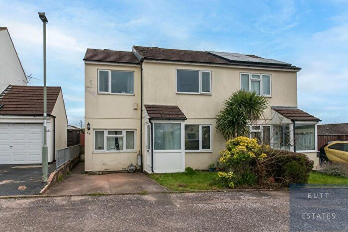 3 Bedroom Semi Detached House For Sale In Poundsland, Exeter, EX5