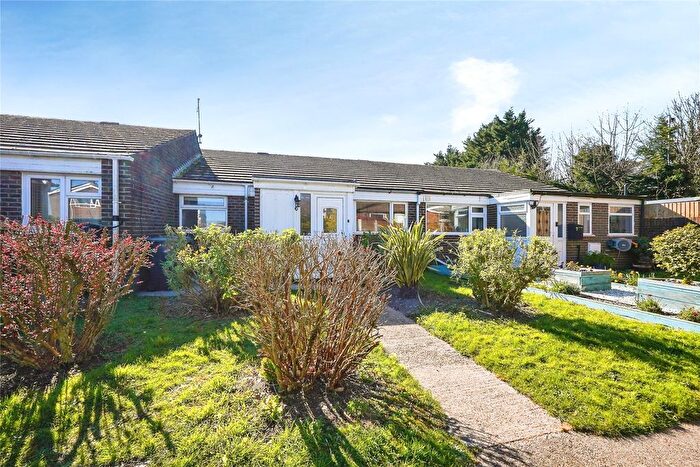 2 Bedroom Bungalow For Sale In Barley Close, Martin Mill, Dover, Kent, CT15