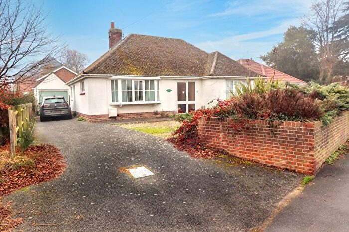 2 Bedroom Detached Bungalow For Sale In Rectory Road, Wivenhoe, Colchester, CO7