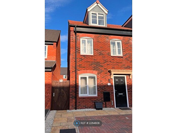 3 Bedroom Semi-Detached House To Rent In Embleton Way, Derby, DE73