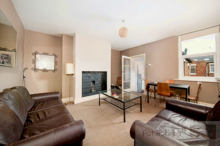 3 Bedroom Apartment To Rent In Oakland Road, Jesmond, Newcastle Upon Tyne, NE2