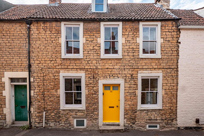 4 Bedroom Terraced House For Sale In High Street, Frome, Somerset, BA11