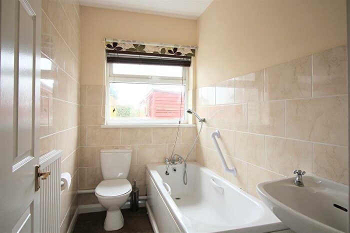 2 Bedroom Bungalow To Rent In Primrose Crescent, NR7