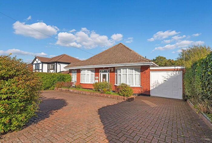 5 Bedroom Bungalow For Sale In Julian Road, Orpington, BR6