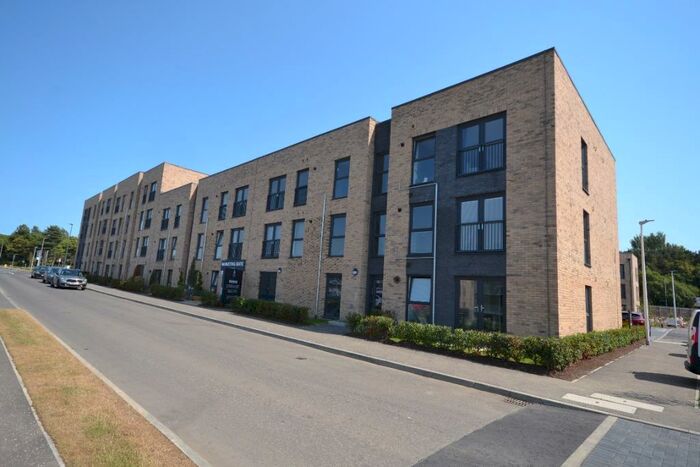 3 Bedroom Flat To Rent In Goldcrest Place, Cammo, Edinburgh, EH4