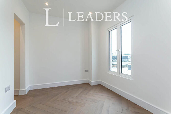 1 Bedroom Apartment To Rent In High Street, CR0