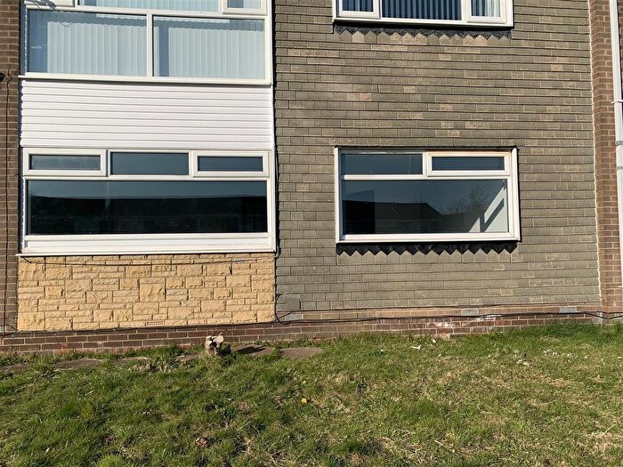 2 Bedroom Flat To Rent In Woodhill Road, Cramlington, NE23