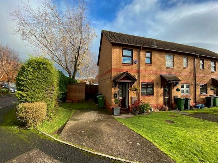 2 Bedroom House To Rent In Mathias Close, Penylan, Cardiff, CF23