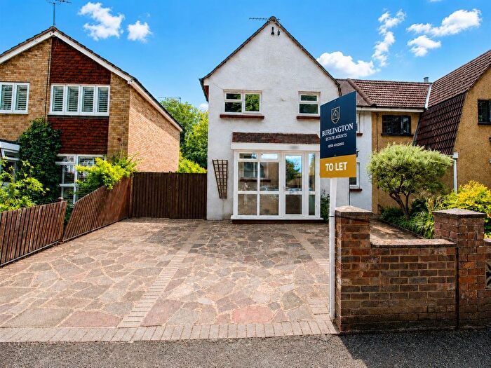 3 Bedroom Semi-Detached House To Rent In Colston Avenue, Carshalton, SM5