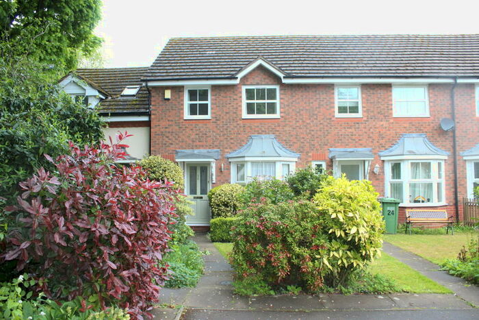 3 Bedroom Terraced House To Rent In Winster Avenue, Dorridge, B93