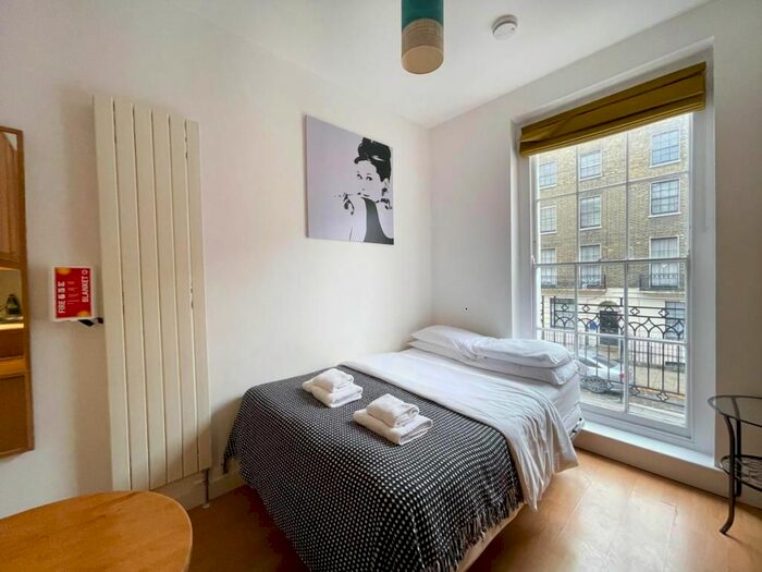 Studio To Rent In Flat, - North Gower Street, London, NW1