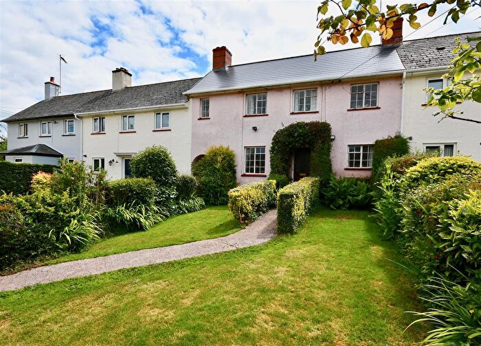 3 Bedroom Terraced House For Sale In Southgate, Wiveliscombe, Taunton, TA4
