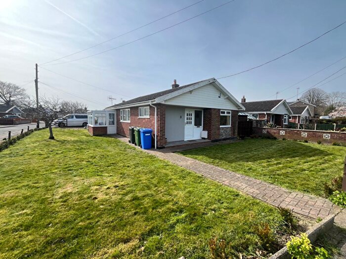 3 Bedroom Detached Bungalow To Rent In Rectory Road, Carlton Colville, Lowestoft, NR33