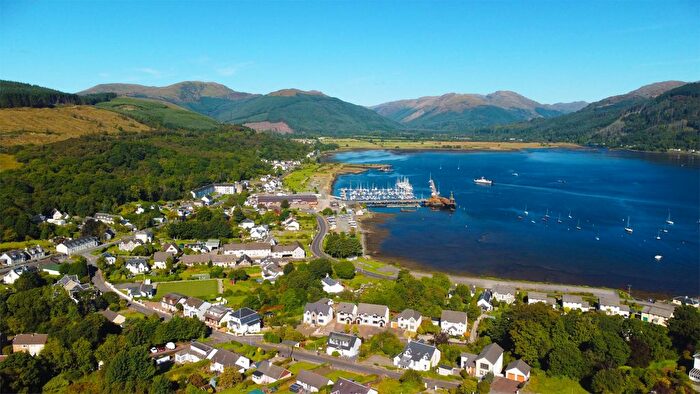 2 Bedroom Flat For Sale In Top Flat, Ashgrove, Sandbank, Dunoon, PA23