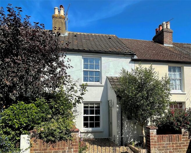 3 Bedroom Terraced House To Rent In Russell Street, Chichester, West Sussex, PO19