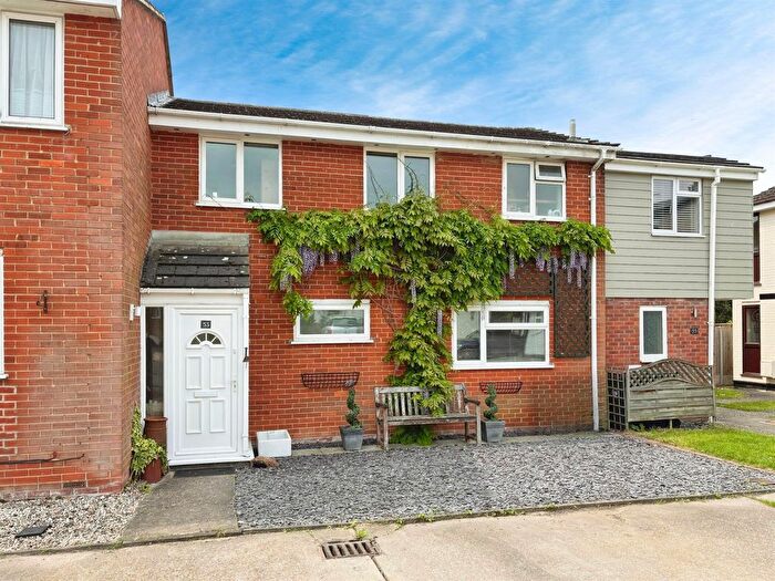 3 Bedroom Terraced House For Sale In Pilgrim Close, Great Chesterford, Saffron Walden, CB10