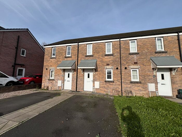 2 Bedroom Property To Rent In Maes Pedr, Johnstown, Carmarthen, SA31