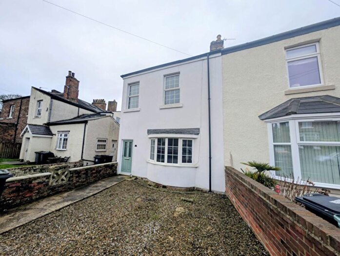 3 Bedroom Terraced Bungalow To Rent In Belgrave Terrace, Hurworth Place, DL2