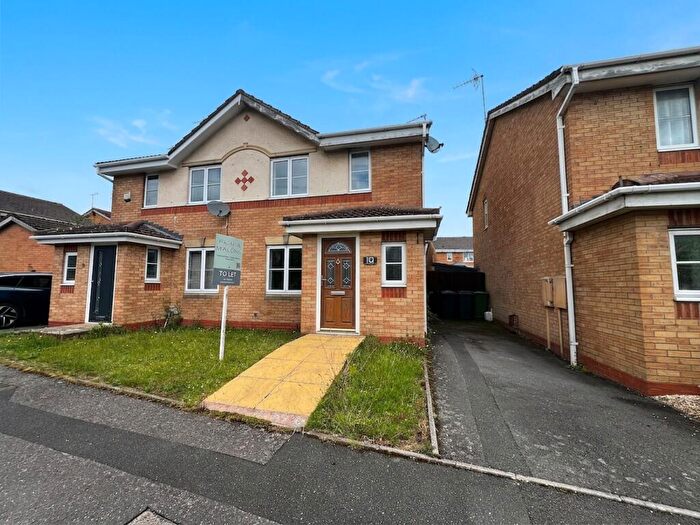3 Bedroom Semi Detached House To Rent In Canalside, Longford, CV6