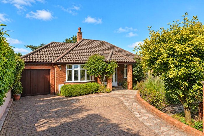 3 Bedroom Bungalow For Sale In Kings Walk, West Kirby, Wirral, CH48