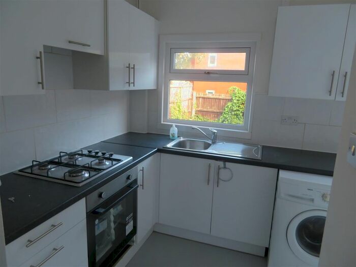 2 Bedroom SemiDetached House To Rent In Pleasant Street, Hill Top