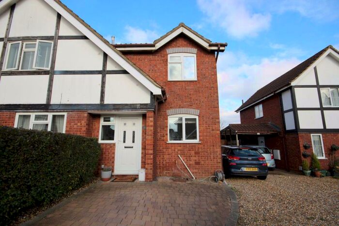 2 Bedroom Semi-Detached House To Rent In Oak Tree Road, Ampthill, Bedfordshire, MK45
