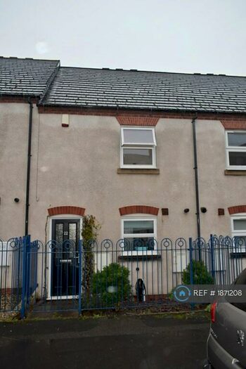 2 Bedroom Terraced House To Rent In Albert Road, Hinckley, LE10