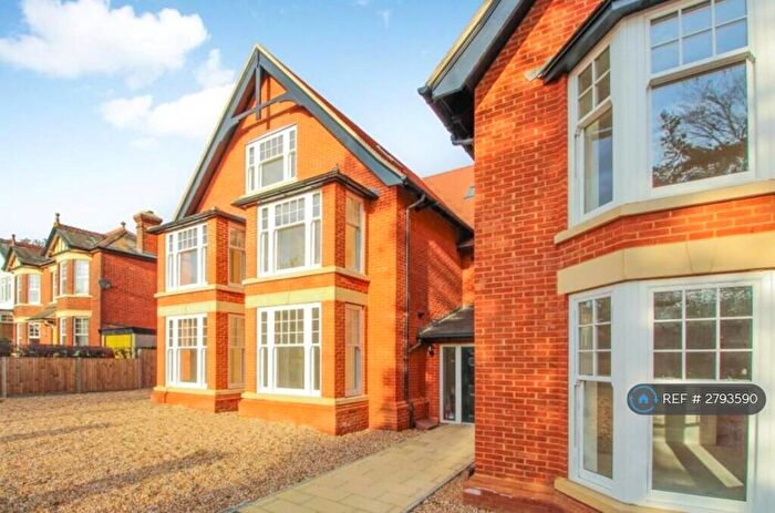 2 Bedroom Flat To Rent In Sturry Villas, Canterbury, CT2