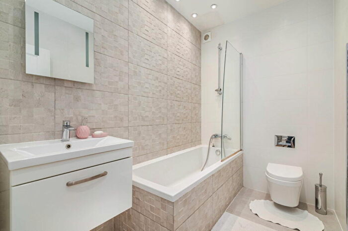 1 Bedroom Flat To Rent In Mount Pleasant, Wembley, HA0