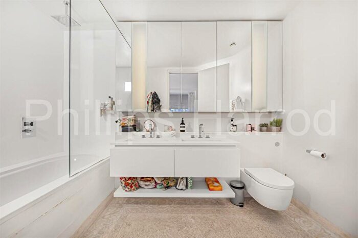 2 Bedroom Apartment To Rent In Fitzjohn's Avenue, Hampstead, NW3