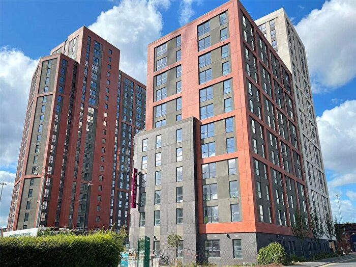 1 Bedroom Apartment To Rent In Phoenix, Saxton Lane, Leeds, LS9