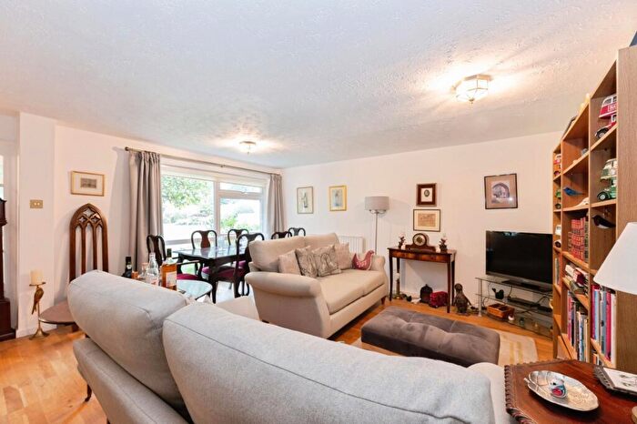 3 Bedroom Terraced House For Sale In Netherby Park, Weybridge, Surrey, KT13