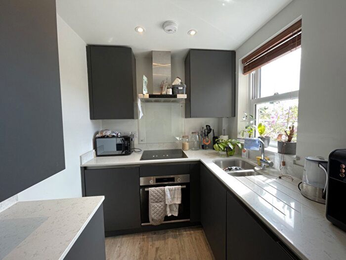 2 Bedroom Flat To Rent In Castle Gate Mews, Mountsorrel, LE12