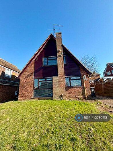 3 Bedroom Detached House To Rent In Fallow Walk, Northampton, NN2