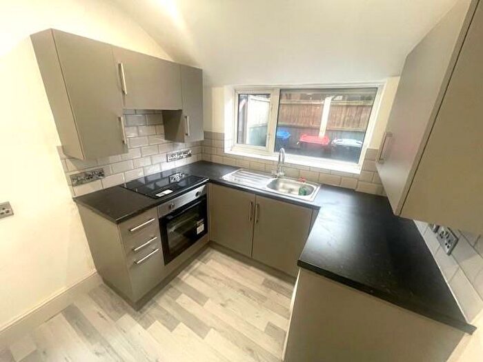 3 Bedroom Terraced House For Sale In The Hill, Kirkby-In-Ashfield, NG17