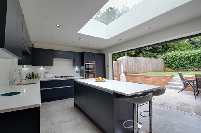 4 Bedroom Detached House To Rent In Christchurch Close, Edgbaston, Birmingham, B15