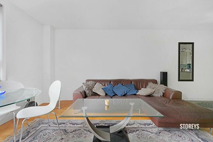 2 Bedroom Apartment To Rent In Royal College Street, Camden, London, NW1